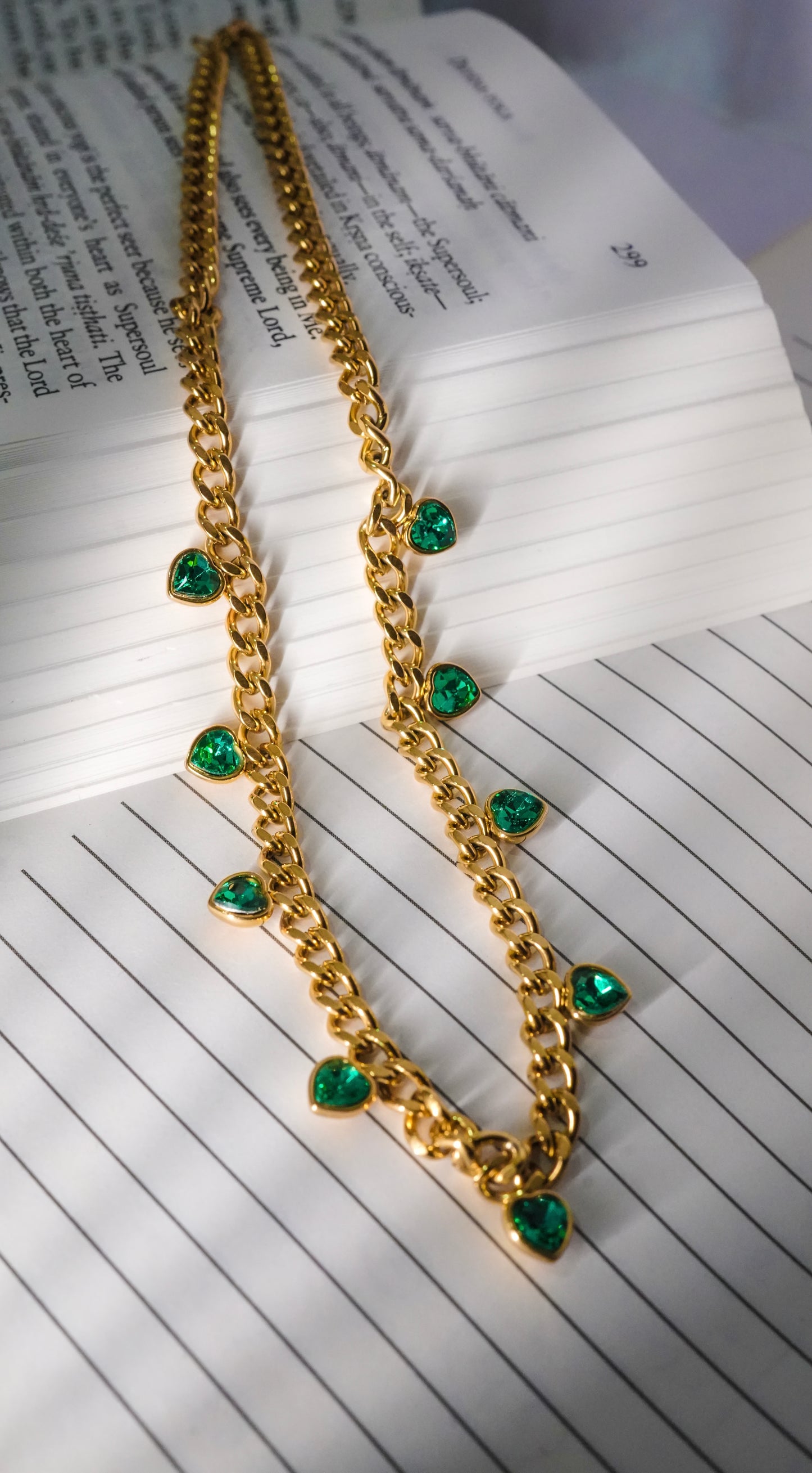 Emerald chain