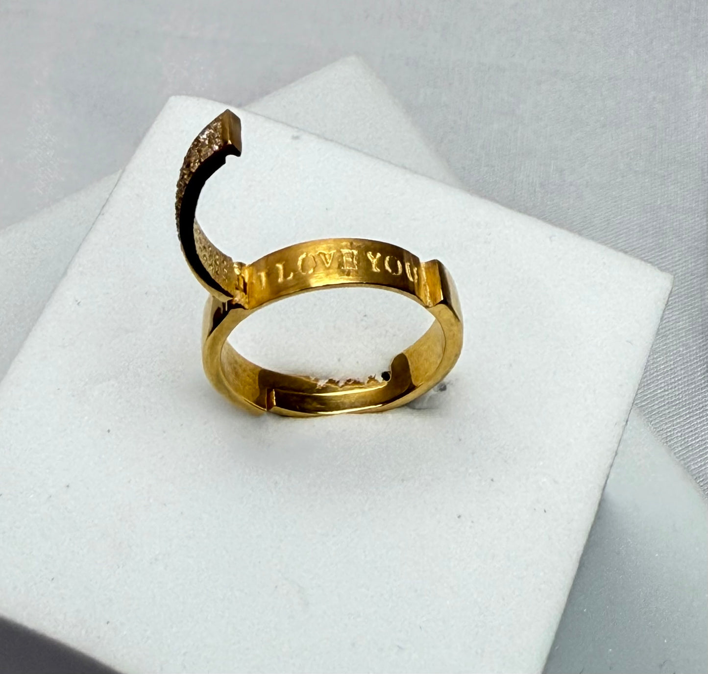 ‘I LOVE YOU’Secret Message Ring
